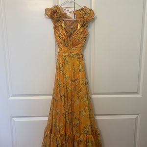 MAC DUGGAL Yellow ruffle tiered floral cut out chiffon gown dress